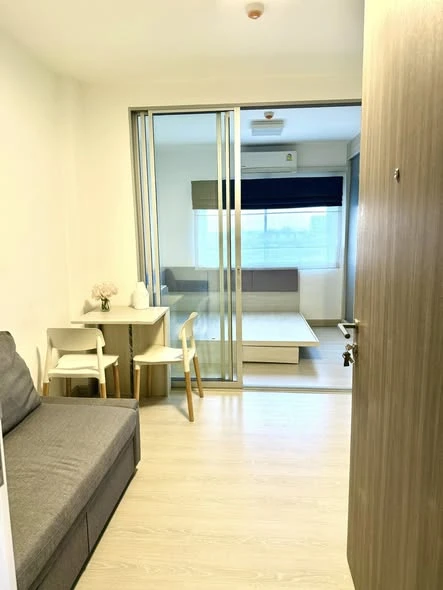 For rent: The Niche ID Rama 2, 1 bedroom, 1 bathroom, complete with amenities and common areas. Hurry and reserve now!