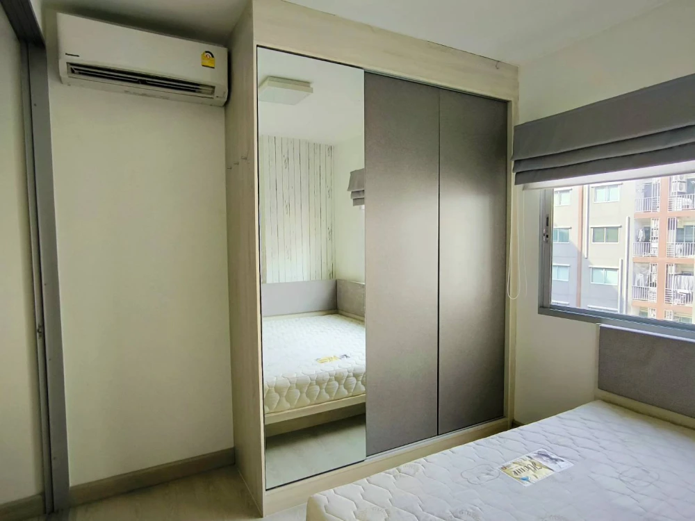 For rent: The Niche ID Rama 2, 5th floor, pool view, fully furnished room, ready to move in, book now, don't miss out.