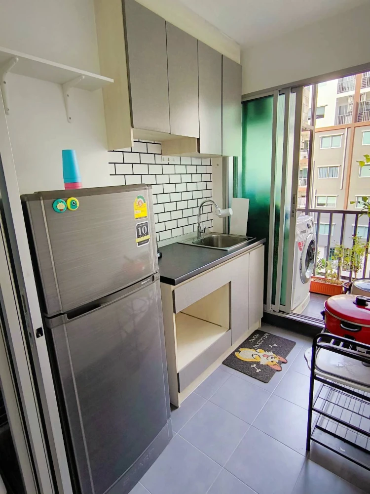 For rent: The Niche ID Rama 2, 5th floor, pool view, fully furnished room, ready to move in, book now, don't miss out.