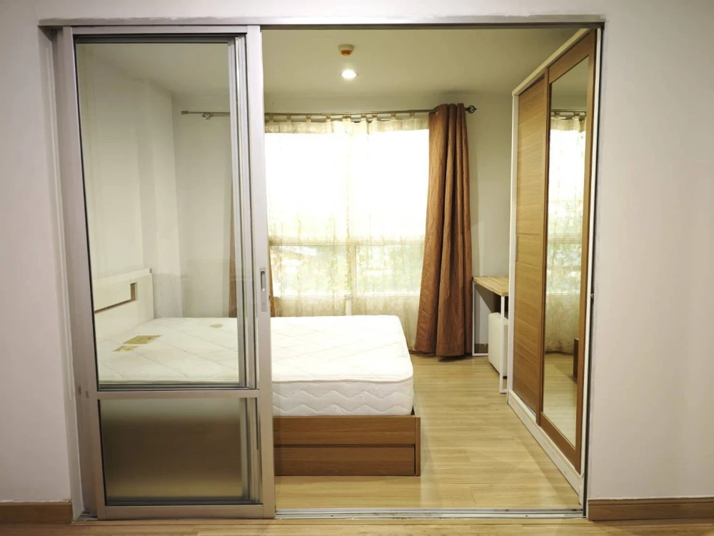 For rent: The Niche ID Rama 2, a lovely unit on the 4th floor with complete amenities. What are you waiting for?