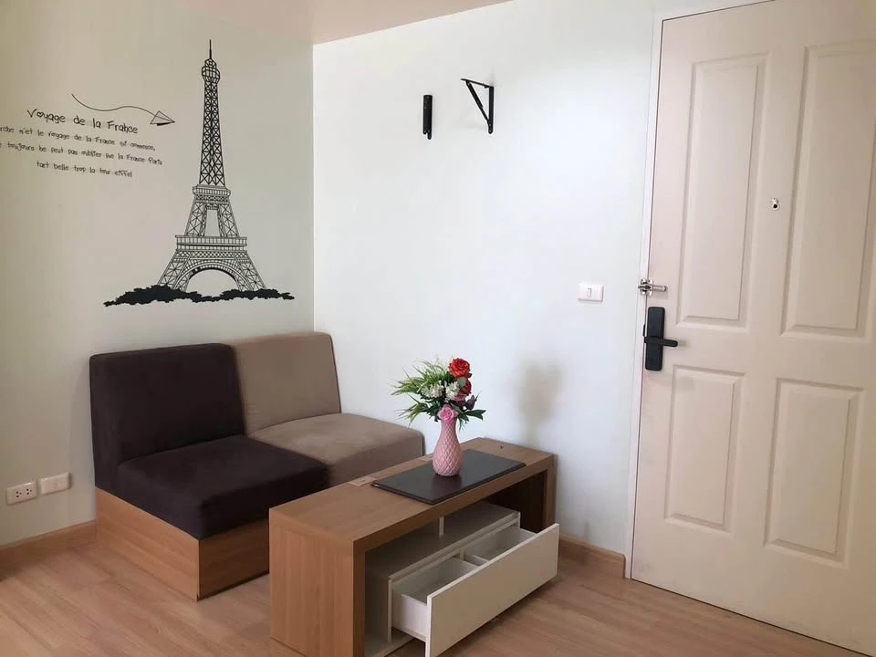 For rent: The Niche ID Rama 2, complete with electrical appliances, very large room, complete set of furniture, hurry and reserve now. images