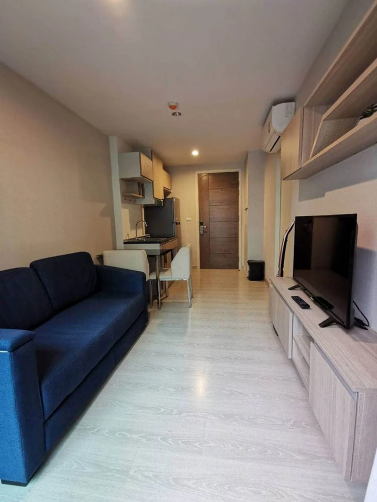 For rent: The Niche Mono Sukhumvit 50, 3rd floor. Nice, fully furnished unit. Book now! (Urgent!)
