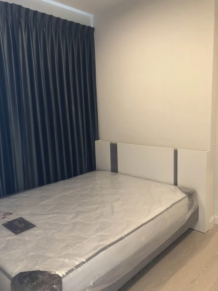 For rent: The Niche Pride Thonglor-Phetchaburi, 10th floor, nice room, fully furnished, reserve now.