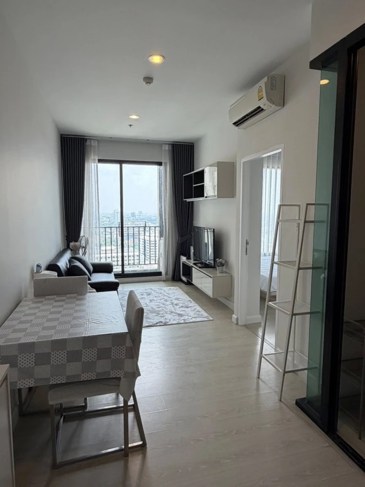 For rent: The Niche Pride Thonglor-Phetchaburi, 25th floor, fully furnished, very livable. Book now!