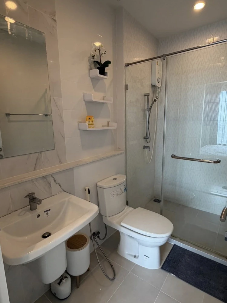 For rent: The Niche Pride Thonglor-Phetchaburi, 25th floor, fully furnished, very livable. Book now!