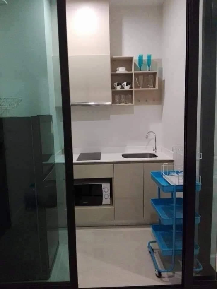 For rent: The Niche Pride Thonglor-Phetchaburi. Ready-to-move-in unit with spacious living area. Book today! Don't miss out!