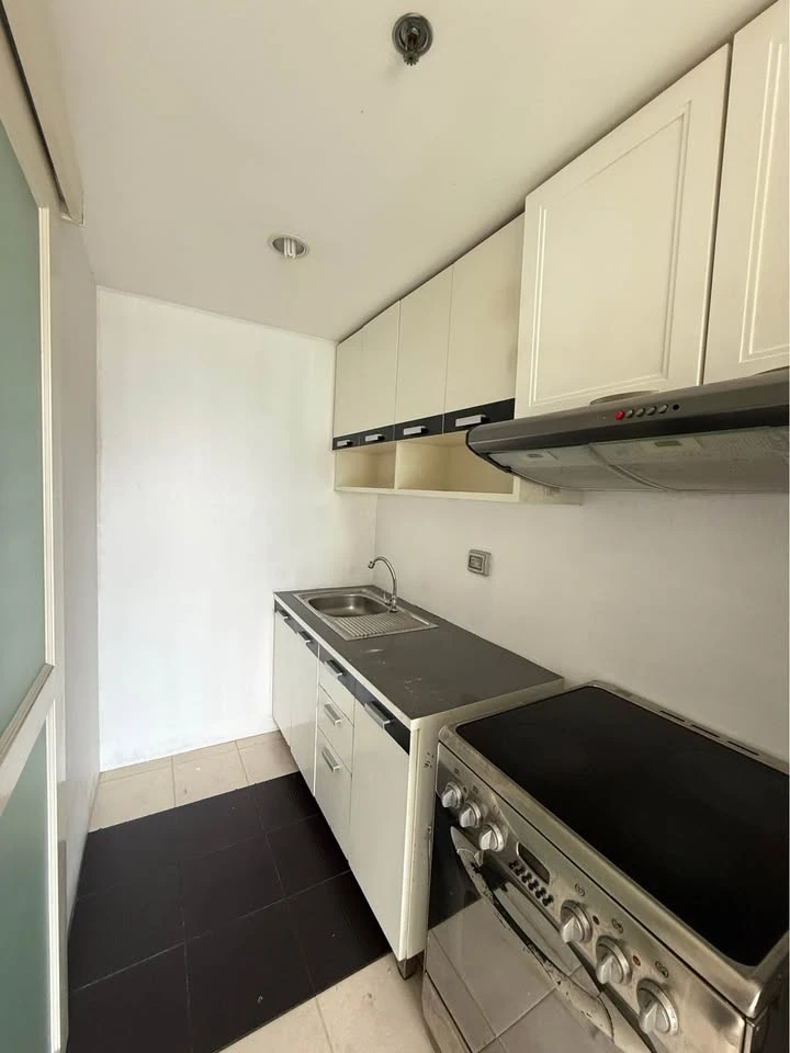 For rent: The Niche Ratchada - Huai Khwang, ready to move in, spacious room, fully furnished, reserve now!