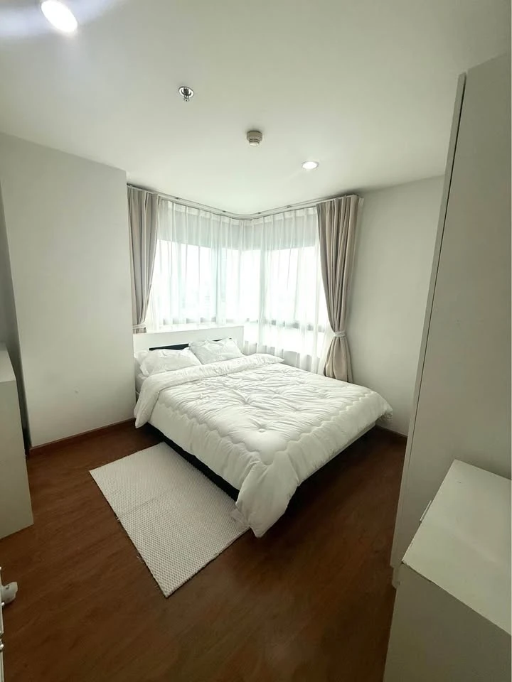 For rent: The Niche Ratchada - Huai Khwang, ready to move in, spacious room, fully furnished, reserve now!