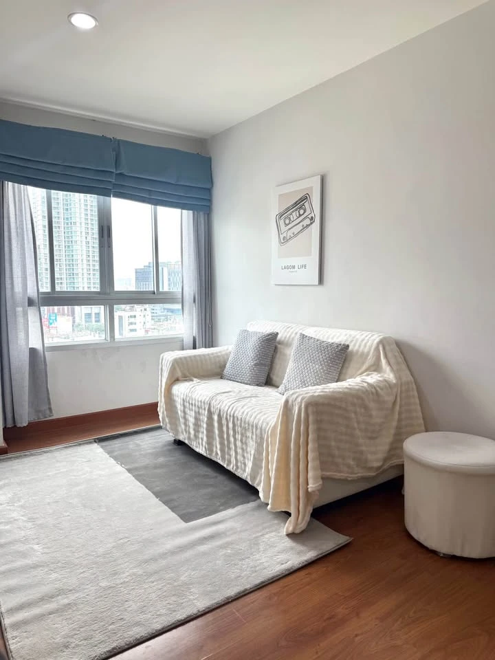 For rent: The Niche Ratchada - Huai Khwang, ready to move in, spacious room, fully furnished, reserve now!