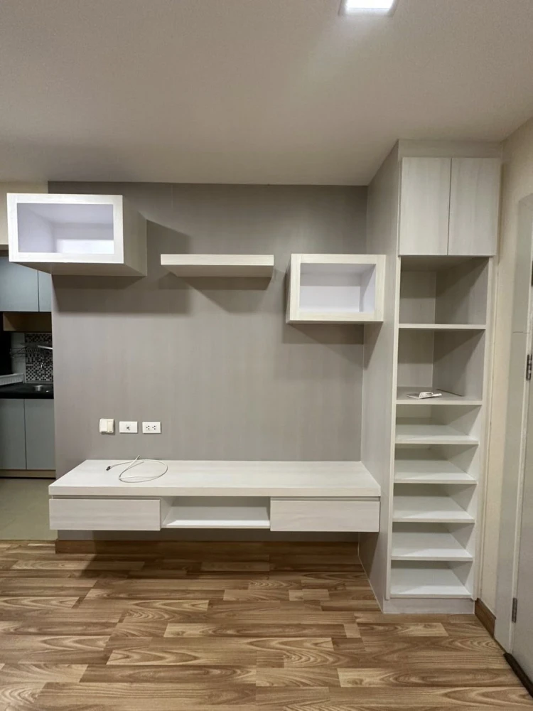 For rent: The One Plus D Huamak 12, 4th floor, nice room, fully furnished, reserve now, hurry!