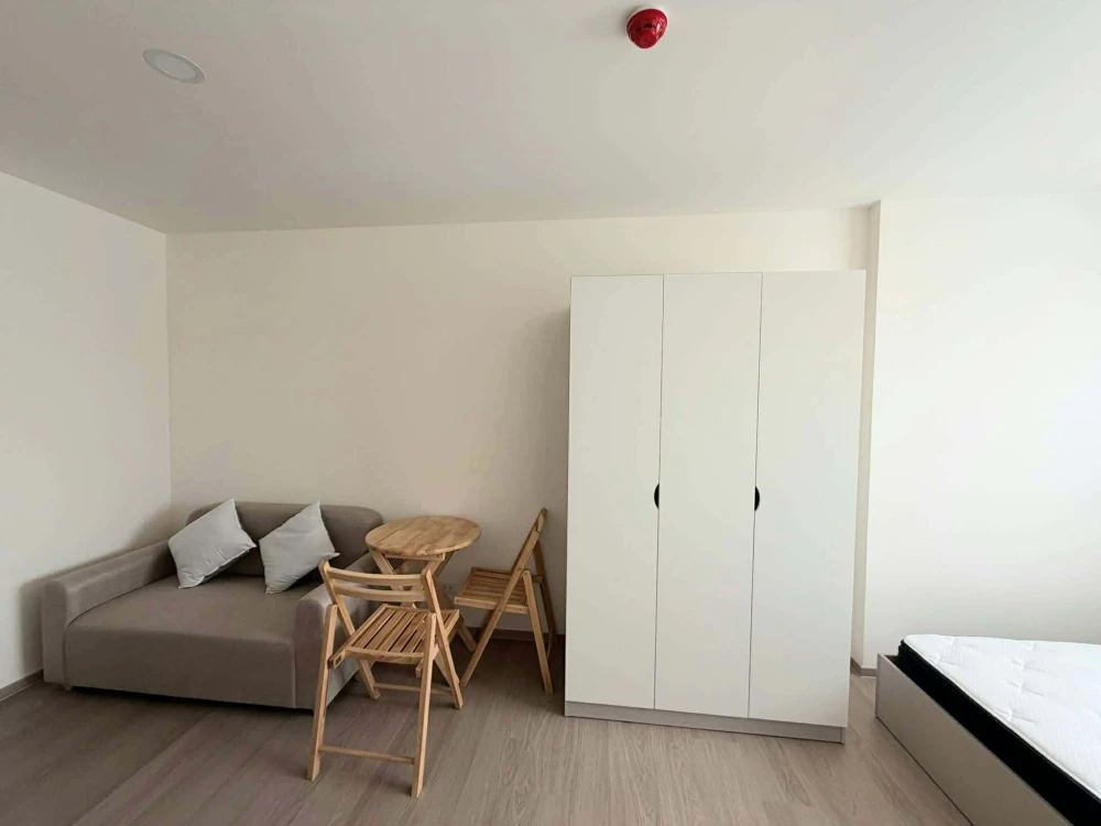 For rent: The Origin Bangkae, 7th floor, nice, fully furnished unit. Book now! Limited time offer!