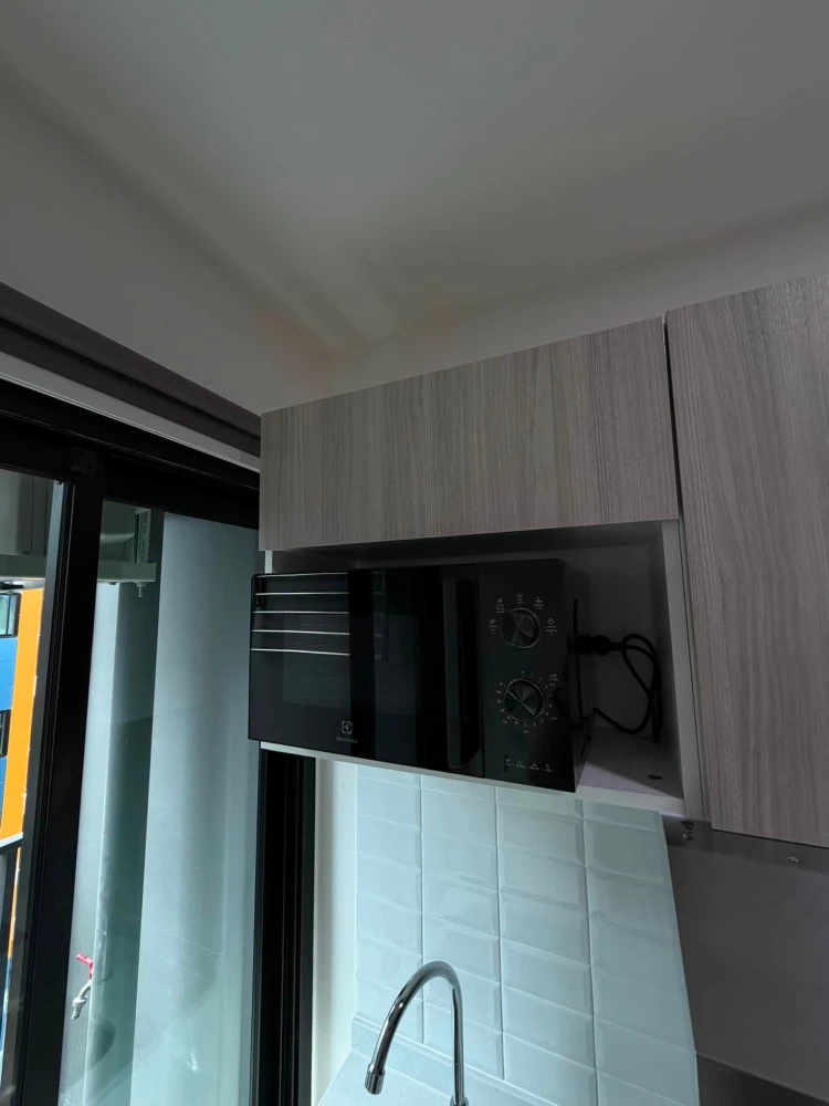 Studio apartment for rent at The Origin Bangkae. Fully furnished with appliances. Just bring your bags and move in!