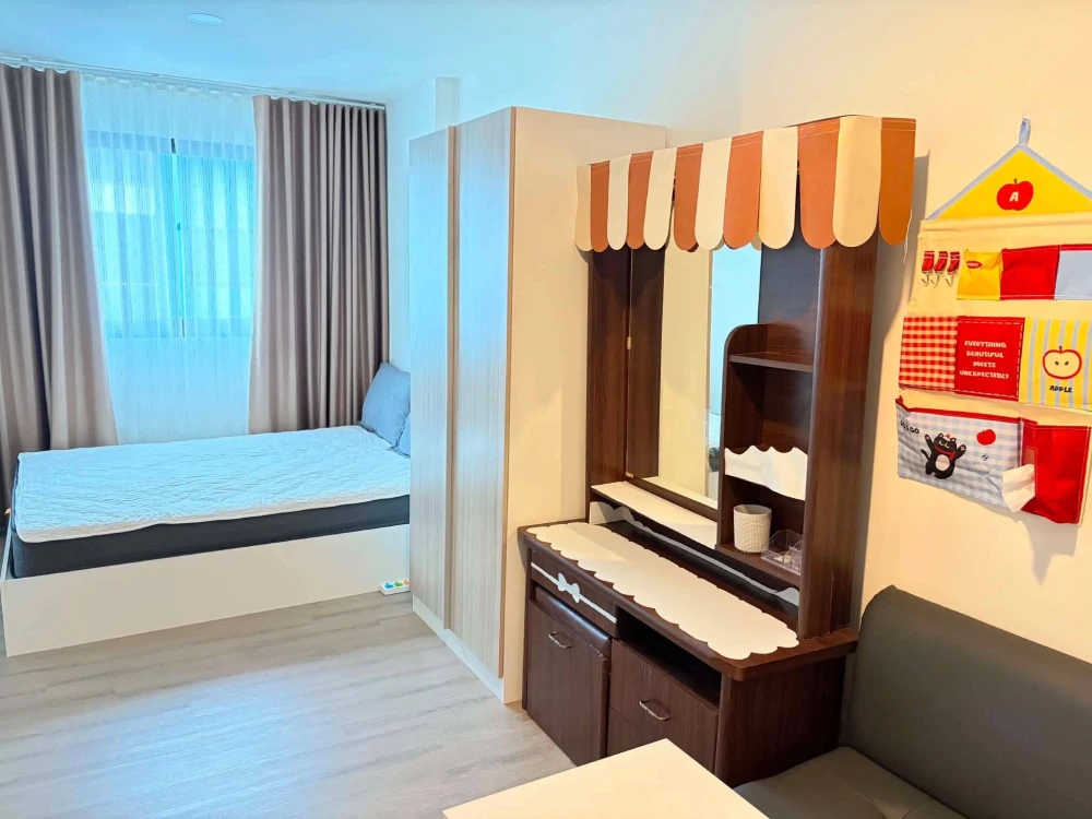 For rent: The Origin Bangkae. Beautiful, clean, and fully furnished room. Just bring your bags and move in!