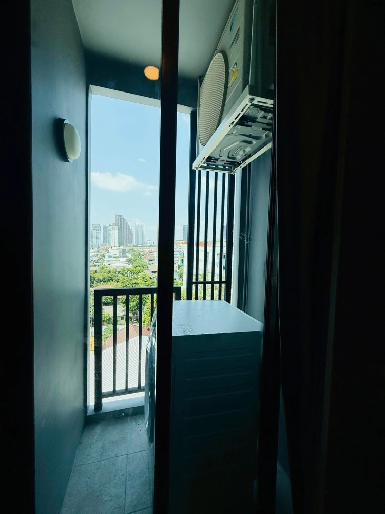 For rent: THE ORIGIN Ladprao 15, 8th floor, city view, fully furnished. Book now! Don't miss out!