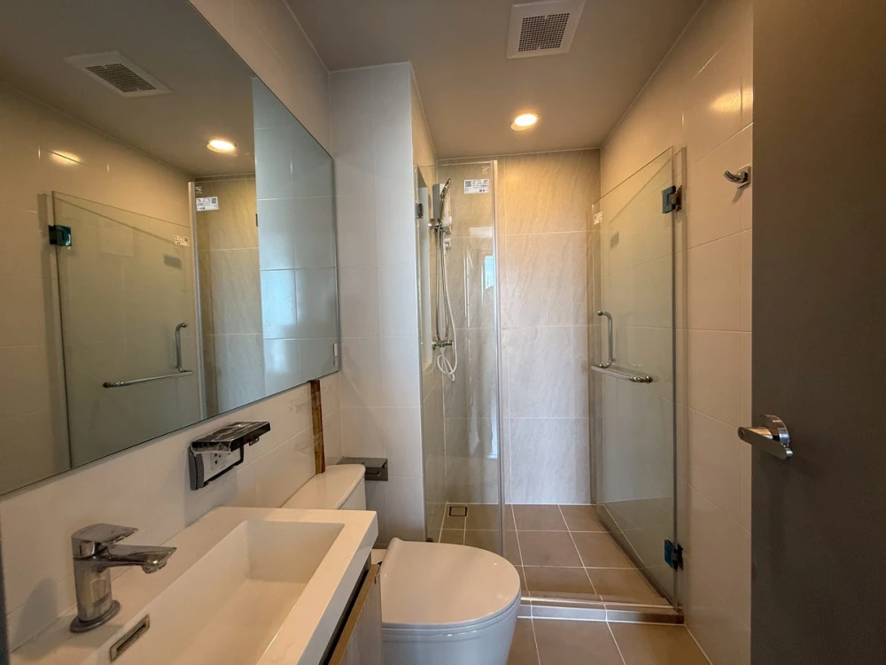 For rent: THE ORIGIN Ladprao 15, 8th floor, city view, fully furnished. Book now! Don't miss out!
