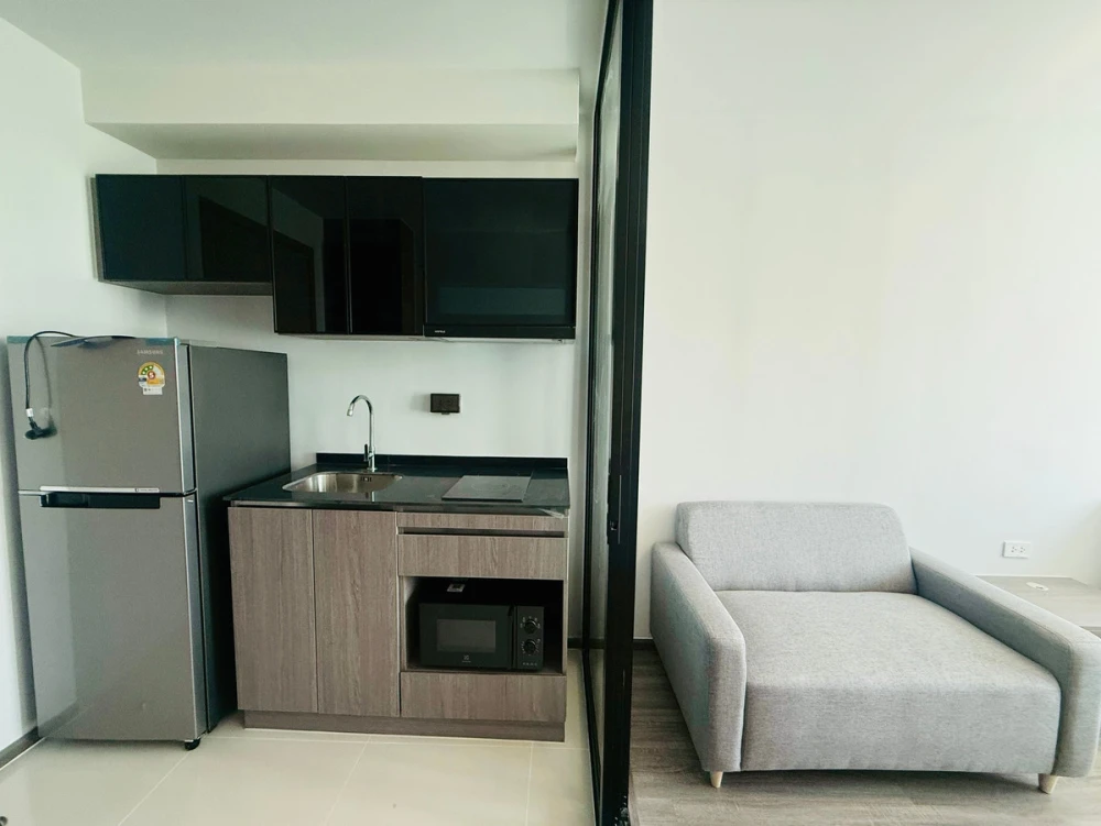 For rent: THE ORIGIN Ladprao 15, 8th floor, city view, fully furnished. Book now! Don't miss out!