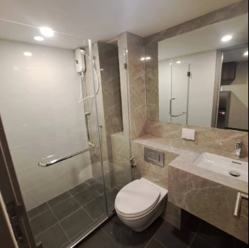 For rent: The Origin Ladprao-Bangkapi, 4th floor, fully furnished room, ready to move in, reserve now, urgently.