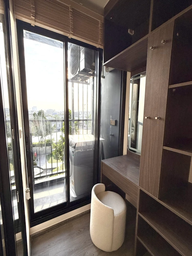 For rent: The Origin Ladprao-Bangkapi, 5th floor, beautiful room, ready to move in, view of the electric train and swimming pool, book now!