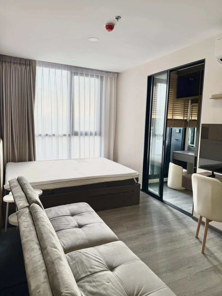 For rent: The Origin Ladprao-Bangkapi, 5th floor, beautiful room, ready to move in, view of the electric train and swimming pool, book now!