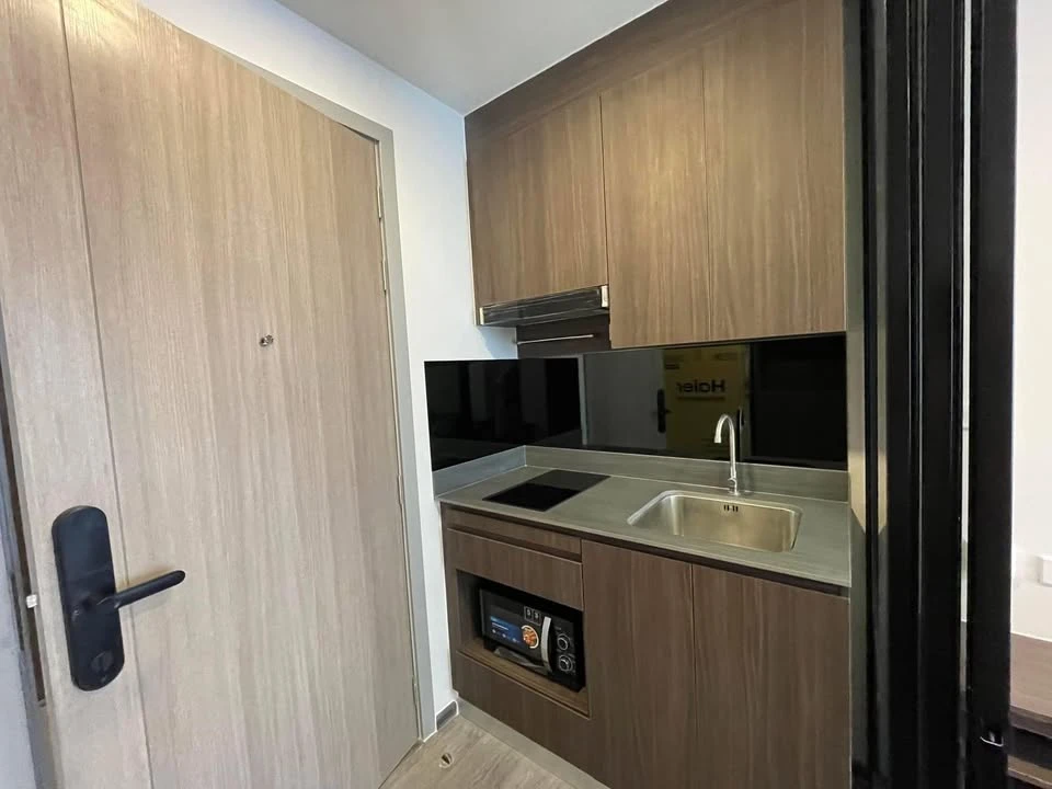 For rent: The Origin Ladprao-Bangkapi, swimming pool view, no buildings blocking the view, walk-in closet and full electrical appliances. Don't miss o