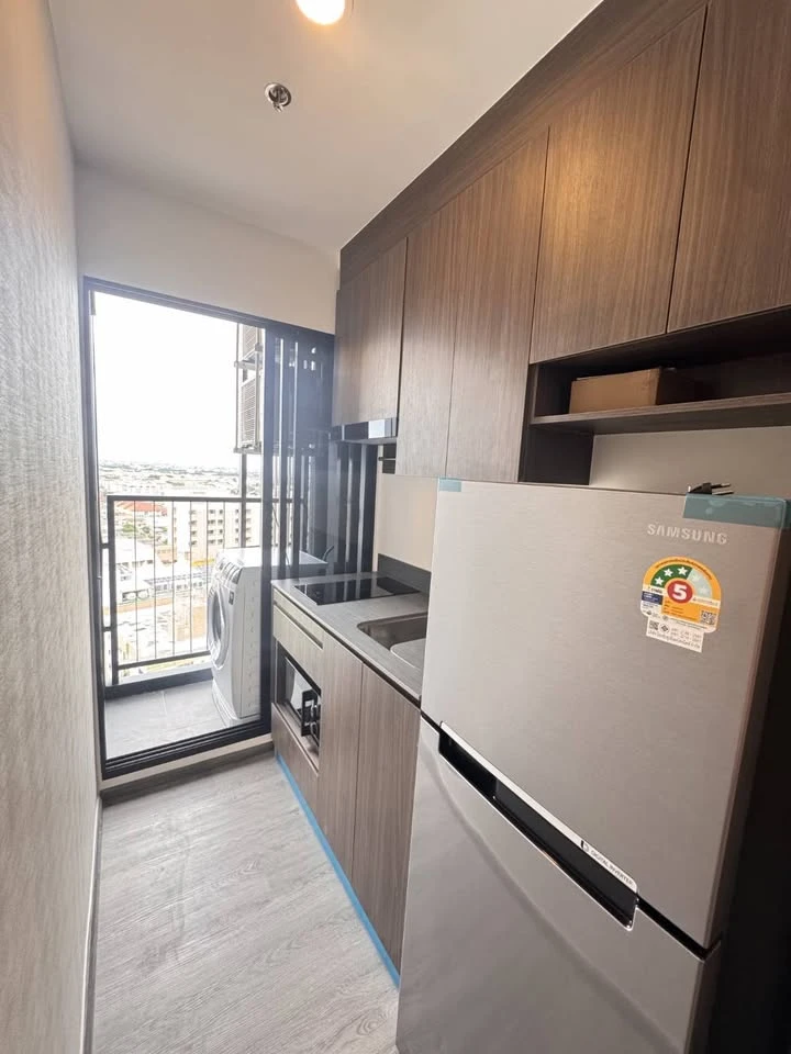 For rent: The Origin Ladprao-Bangkapi, a lovely room on the 15th floor, with a great view and convenient location. Don't miss out on this great deal!