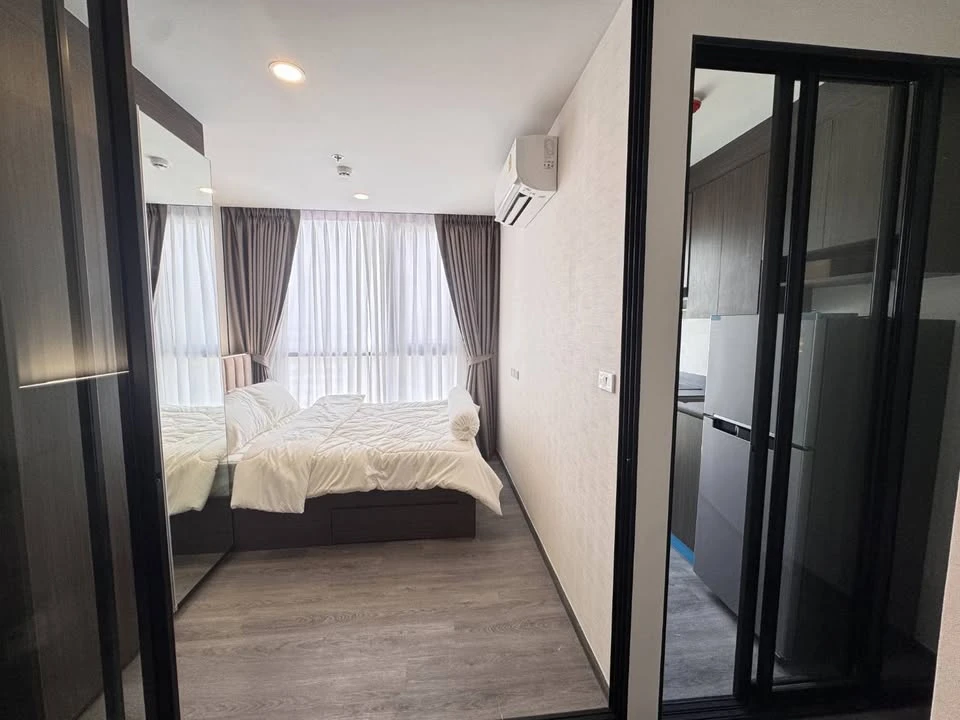 For rent: The Origin Ladprao-Bangkapi, a lovely room on the 15th floor, with a great view and convenient location. Don't miss out on this great deal!