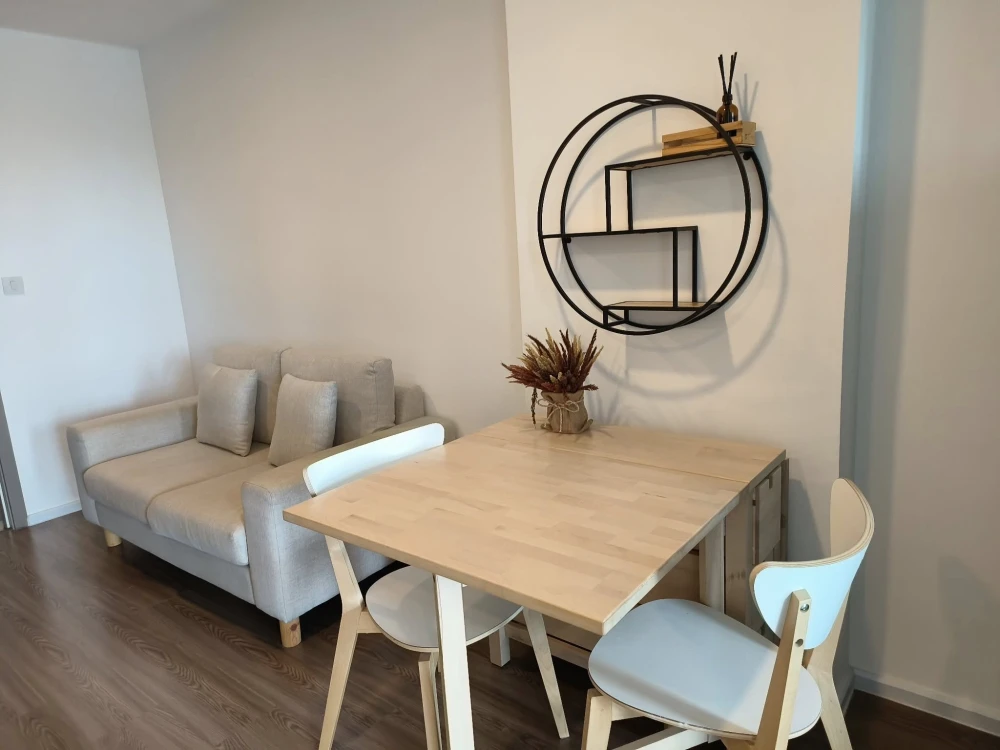 For rent: The Origin Phahol - Saphanmai, nice room, high floor, furnished + appliances ready, reserve now.