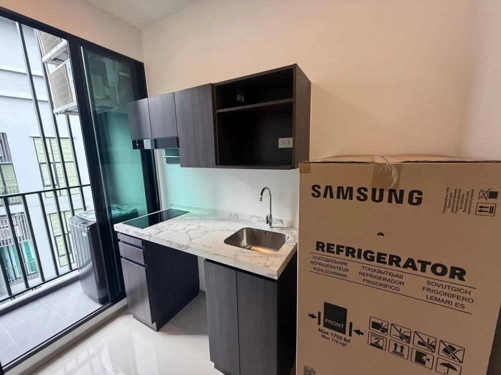 For Rent: The Origin Plug & Play Ramintra, 17th floor, fully furnished unit. Book now—act fast!