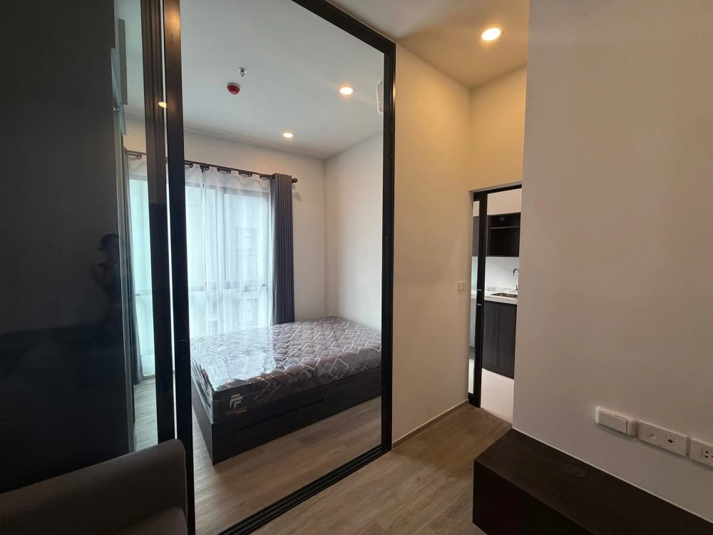 For Rent: The Origin Plug & Play Ramintra, 17th floor, fully furnished unit. Book now—act fast!