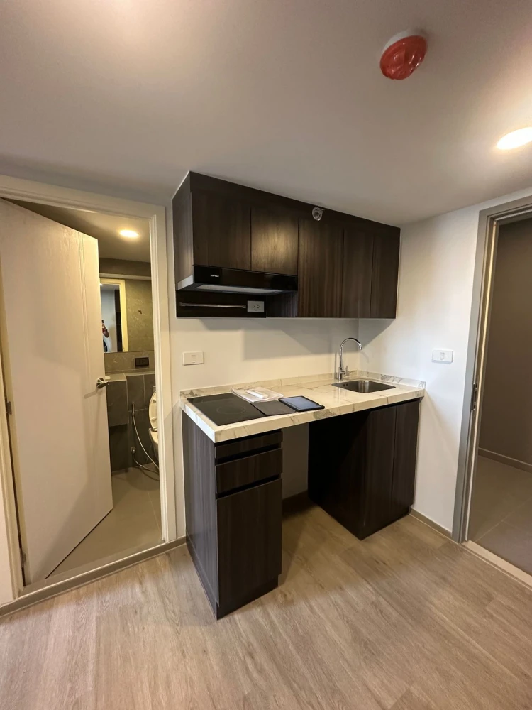 For rent: The Origin Plug & Play Ramintra, 8th floor, fully furnished, reserve now!
