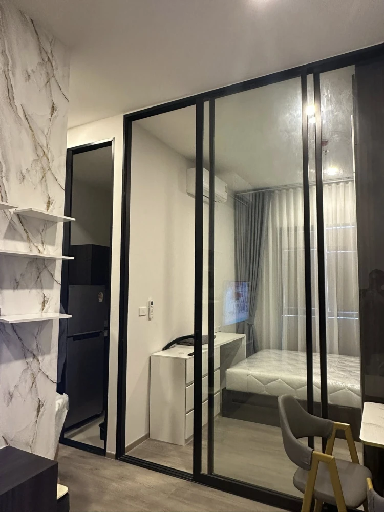 For rent: The Origin Plug & Play Ramintra, decorated with awesome built-ins and complete electrical appliances. Just bring your bags and move in.