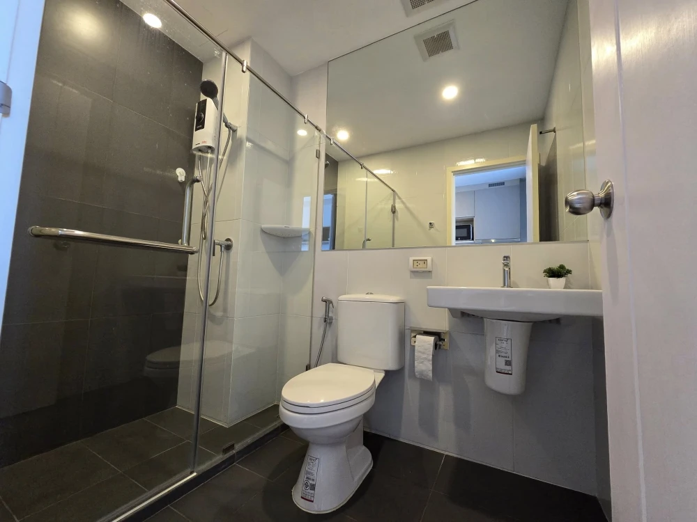 For rent THE ORIGIN Ram 209 Interchange, 12th floor, fully furnished, book now, hurry!