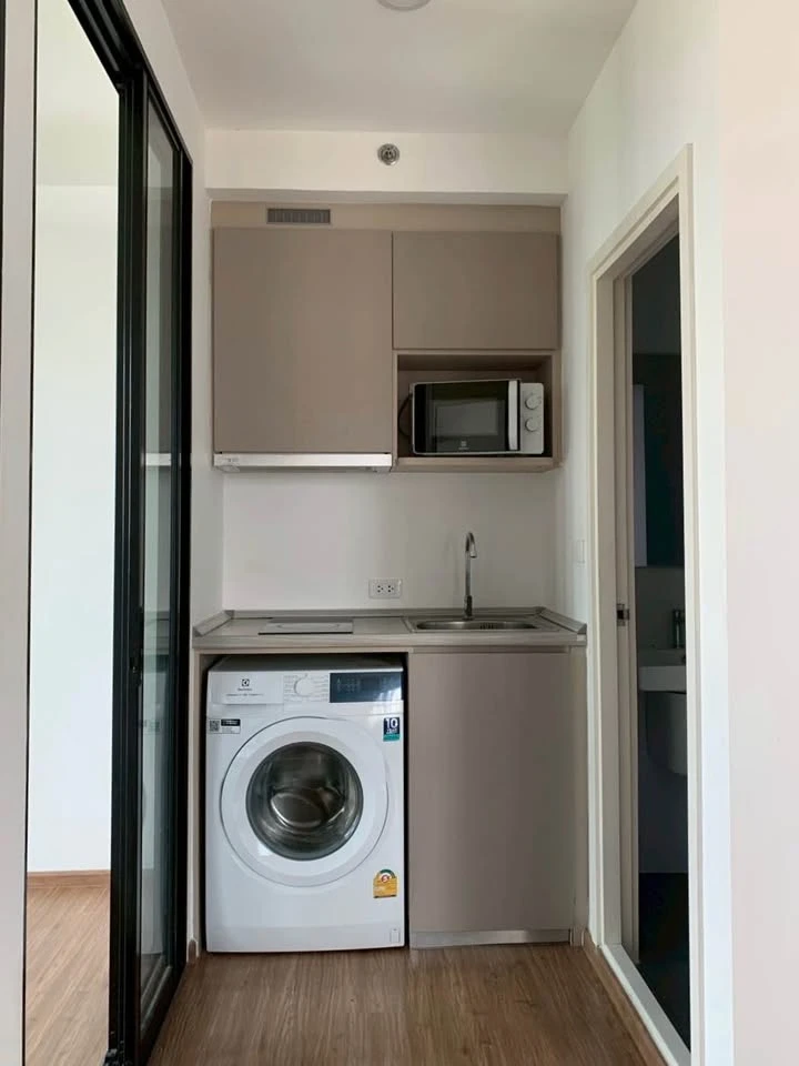 For rent THE ORIGIN Ram 209 Interchange, 12th floor, open view, corner room, fully furnished, nice to live in, reserve now, urgently.