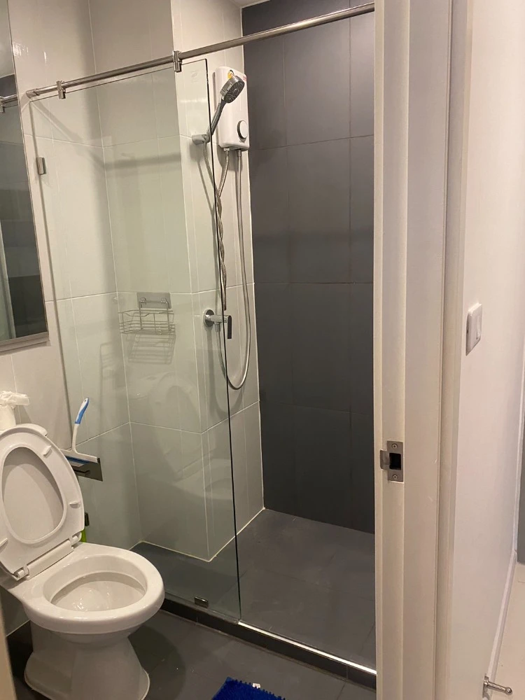 For rent THE ORIGIN Ram 209 Interchange, 21st floor, city view, fully furnished, nice room, reserve now.