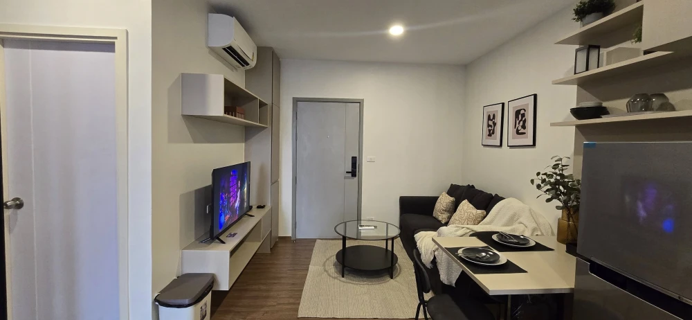 For rent: The Origin Ram 209 Interchange, clearly separated rooms, great price, reserve now, don't miss out!