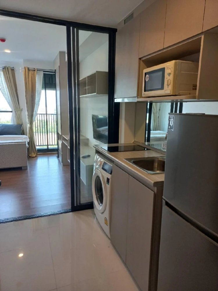 For rent: THE ORIGIN Ram 209 Interchange, a nice room, complete with furniture and appliances. Just come and move in.