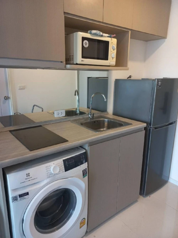 For rent: THE ORIGIN Ram 209 Interchange, a nice room, complete with furniture and appliances. Just come and move in.