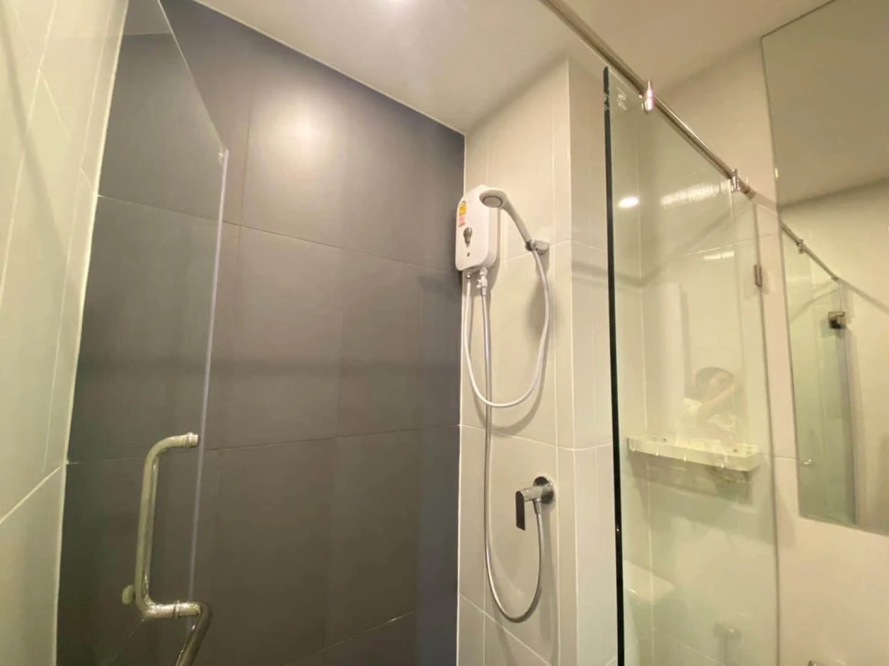 For Rent: THE ORIGIN Ram 209 Interchange. A lovely unit, fully furnished and equipped with all appliances. Great value—book now, don't wait!