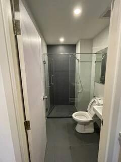 For rent: The Origin Ram 209, One Bedroom Plus room, near the fire escape, beautiful room, good price, near the BTS like this, it's not easy to find!