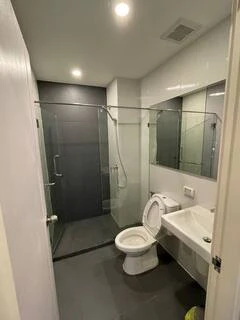 For rent: The Origin Ram 209, One Bedroom Plus room, near the fire escape, beautiful room, good price, near the BTS like this, it's not easy to find!