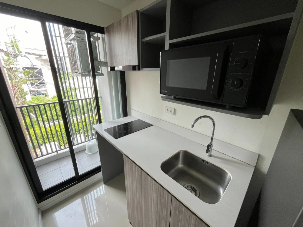 For rent: The Origin Ramintra 83 Station, 1 bedroom, 1 bathroom, 3rd floor. Fully furnished. Book now!