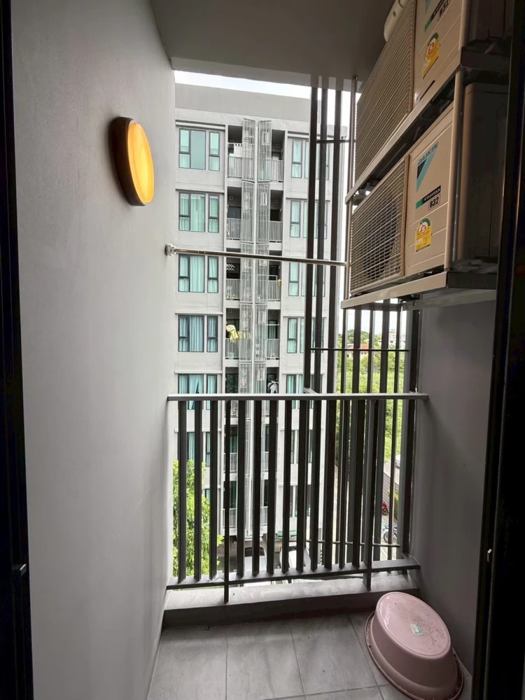 For rent: The Origin Ramintra 83 Station, 5th floor. A lovely unit. Book now, don't wait!