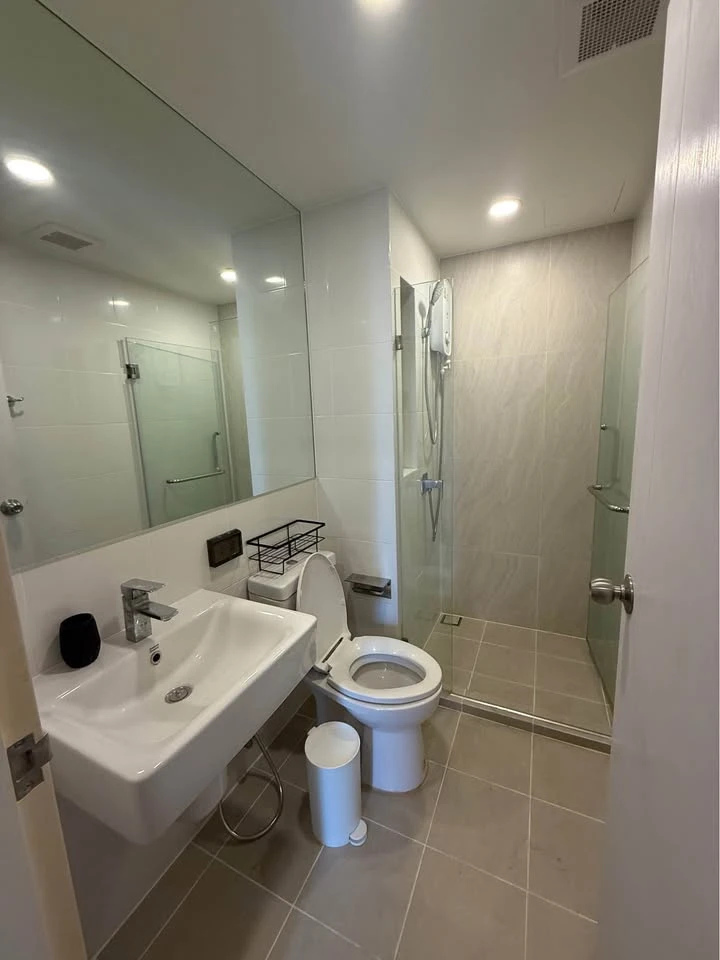 For rent: The Origin Ramintra 83 Station, 6th floor, fully furnished, ready to move in. Book now!
