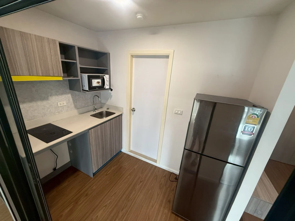 For rent: The Origin Ramintra 83 Station, fully furnished unit. Book now! Don't miss out!
