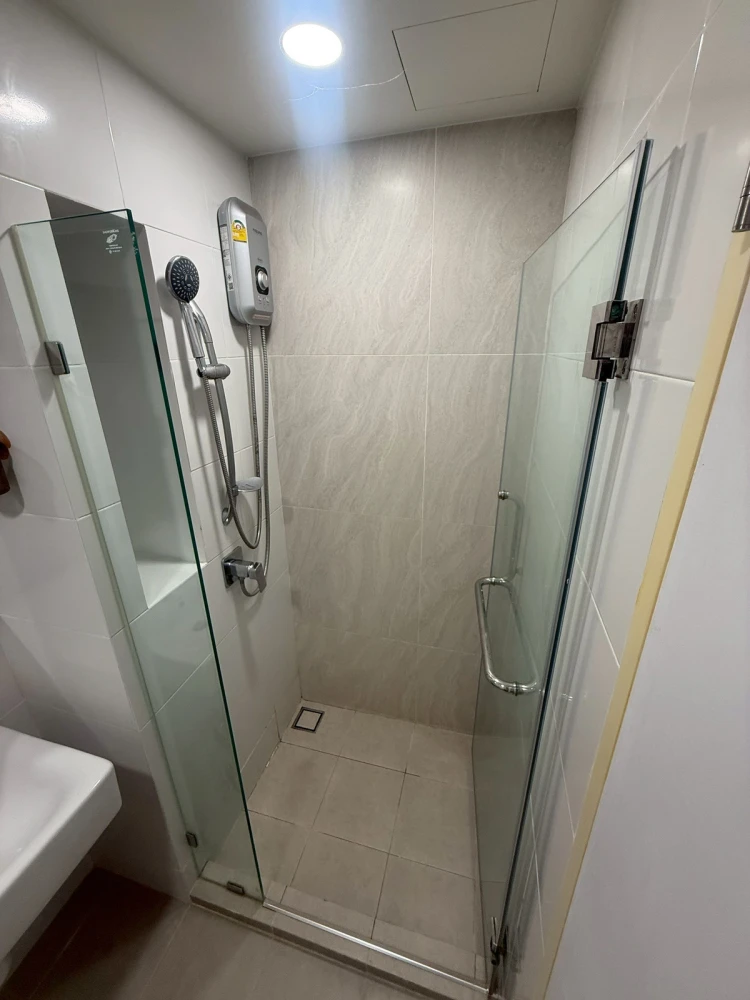 For rent: The Origin Ramintra 83 Station, fully furnished unit. Book now! Don't miss out!