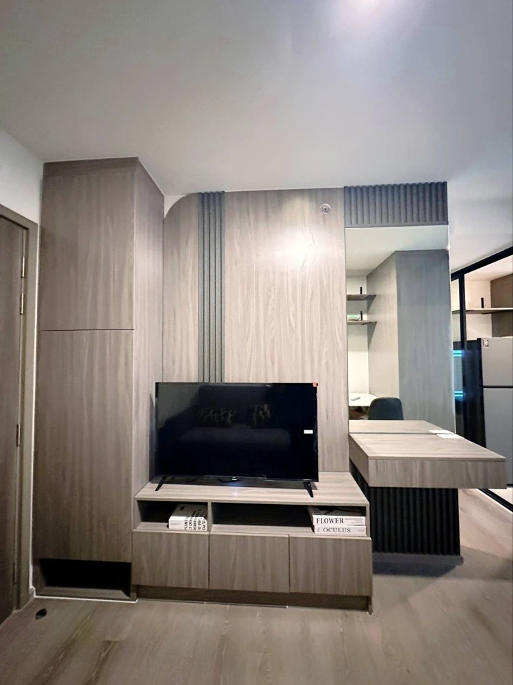 ให้เช่า The Origin Sukhumvit - Praksa ห้องริมติดห้องอื่นข้างเดียว ชั้นสูง วิวโล่งมองเห็นทะเล วิวสวย ไม่บล็อค ทำเลดี จองเลย