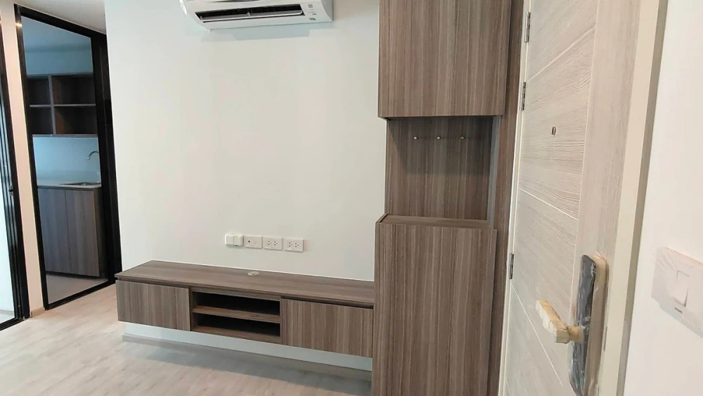 For rent: THE ORIGIN Sukhumvit 105, 7th floor, pool view. Book now! Don't miss out!