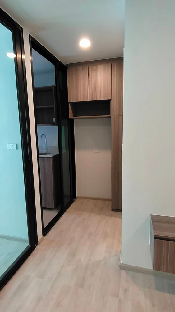 For rent: THE ORIGIN Sukhumvit 105, 7th floor, pool view. Book now! Don't miss out!