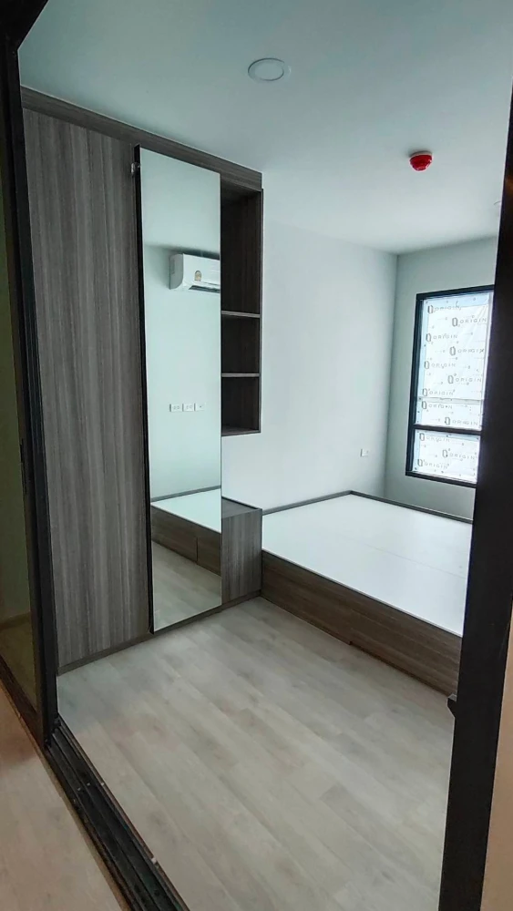 For rent: THE ORIGIN Sukhumvit 105, 7th floor, pool view. Book now! Don't miss out!
