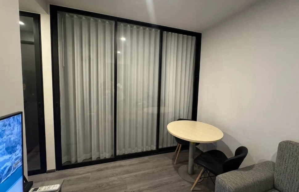 For rent THE ORIGIN Sukhumvit Sailuat E22 Station, 15th floor, fully furnished room, ready to move in, reserve now.